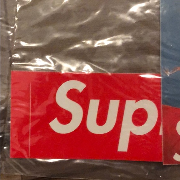 Supreme unopened stickers - Picture 7 of 7